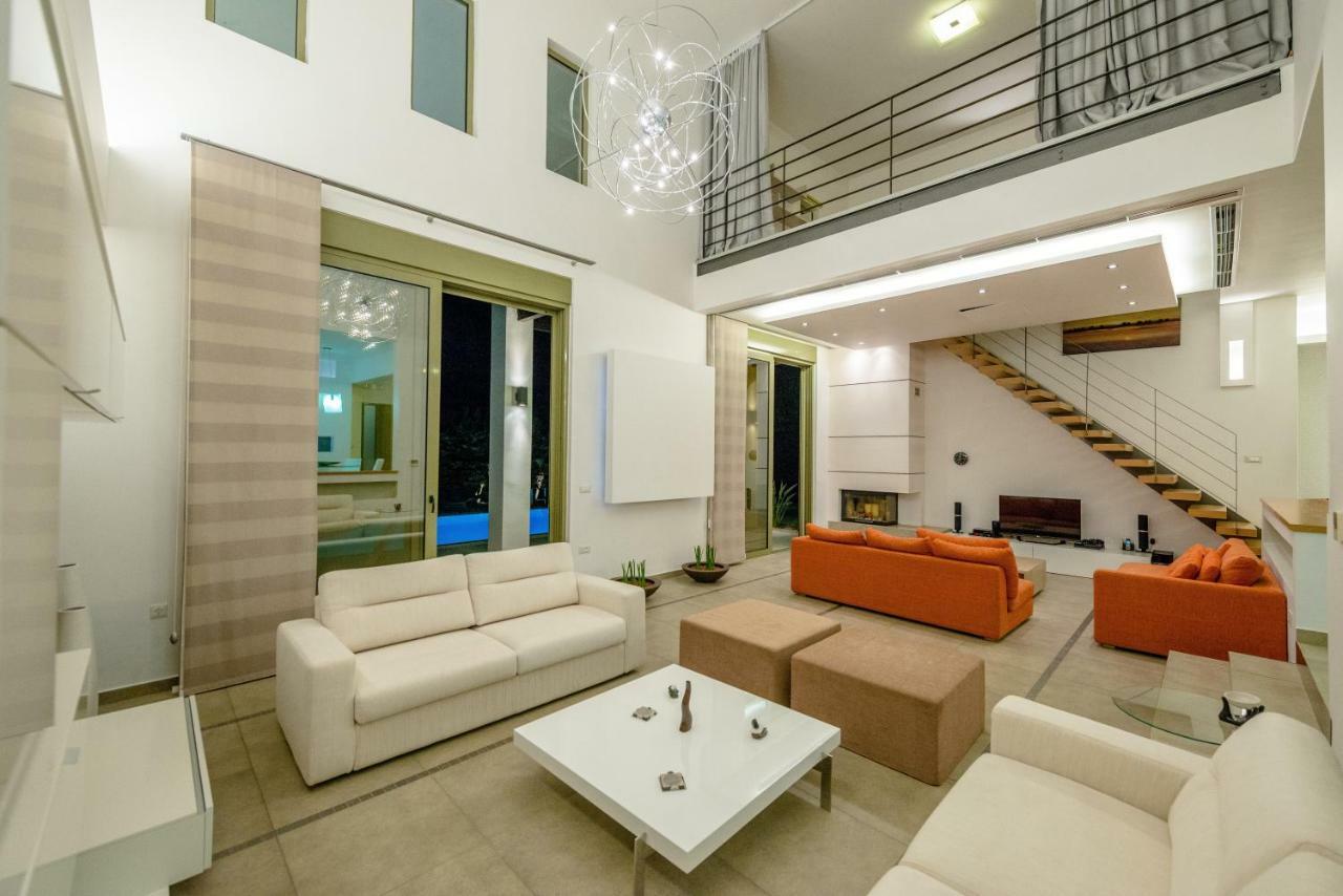 Villaer Filerimos Oasis Luxury *